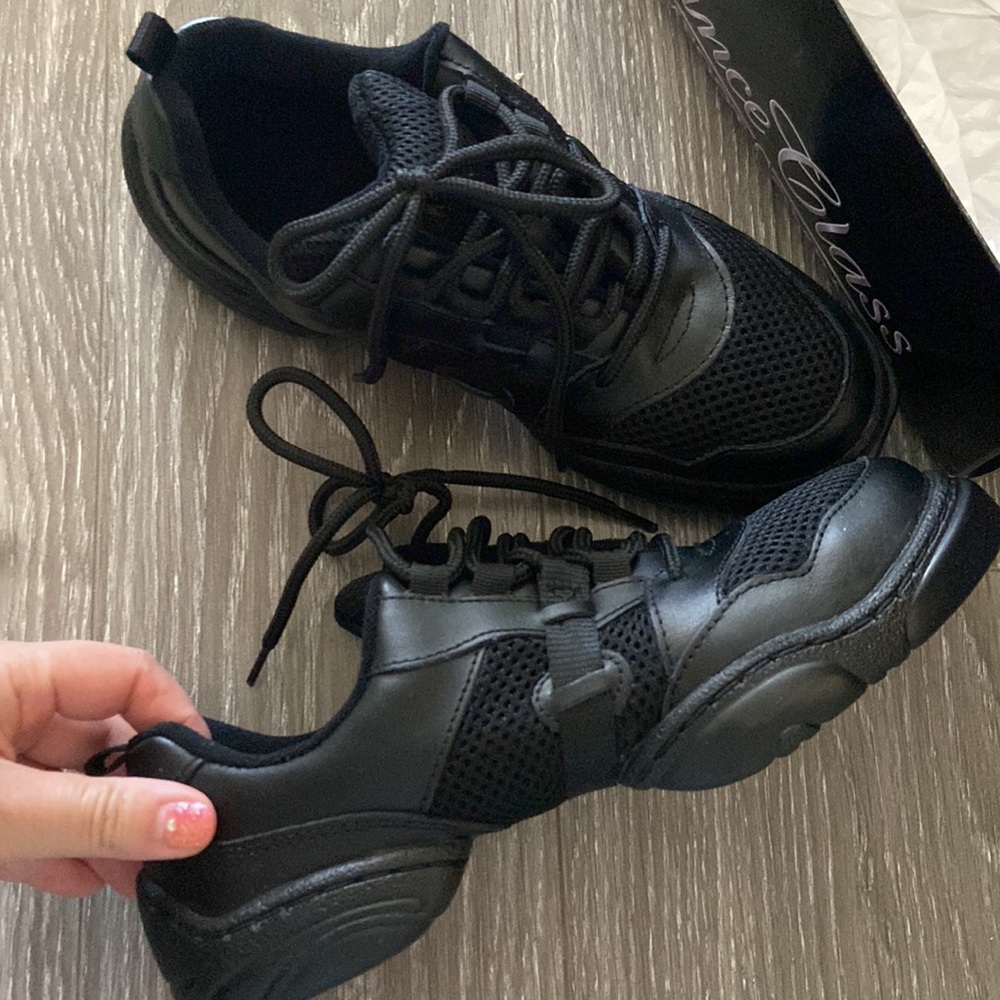 Jazz dance shoes. Fit 7